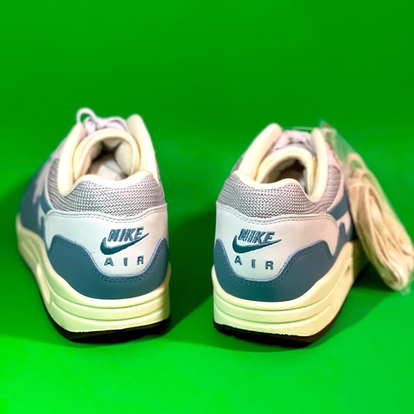 Nike Air Max 1 Patta "Waves Noise Aqua" (With Bracelet) - Picture 9 of 14